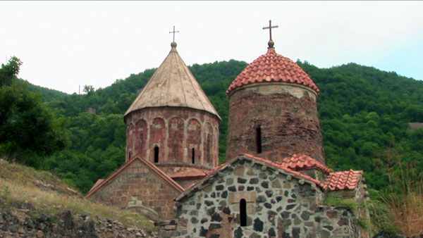 Dadivank Monastery - V?ng | Secret World Trip Planner