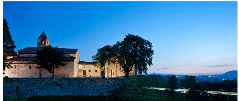 Monasteri ya S. Pietro huko Lamosa - Provaglio d'Iseo | Secret World Trip Planner