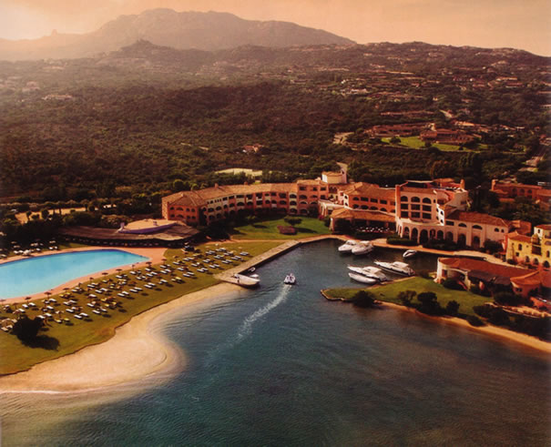Caleta del Zorro - Cala di Volpe | Secret World Trip Planner
