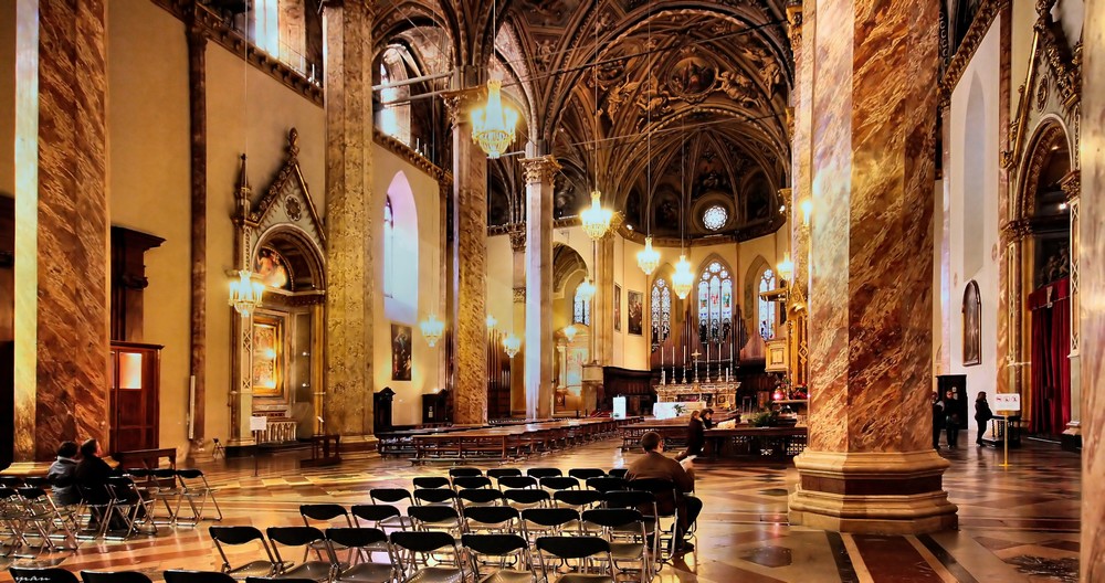 Cathédrale de St. Lawrence - Perugia | Secret World Trip Planner