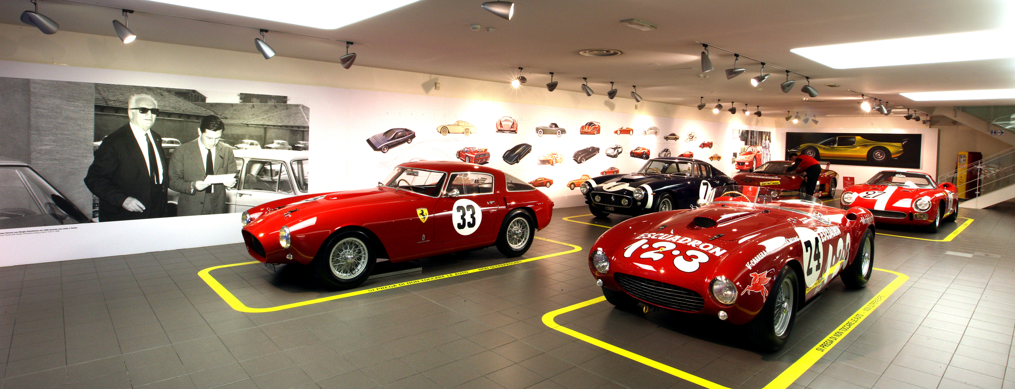 फेरारी संग्रहालय - Maranello | Secret World Trip Planner