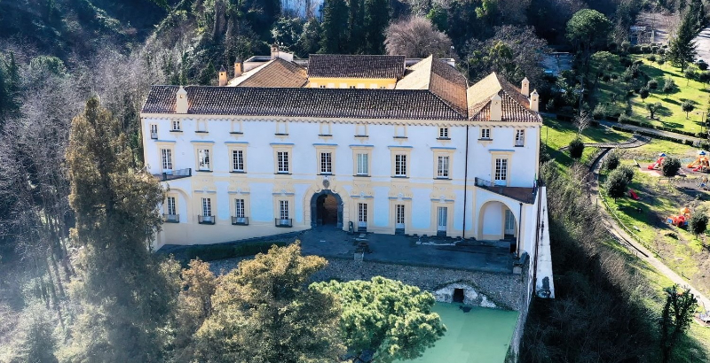 ஒட்டாவியானோவின் மெடிசி கோட்டை - Castello Mediceo di Ottaviano | Secret World Trip Planner