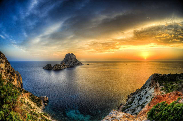 Es Vedra a legenda o Atlantíde - Es Vedrà | Secret World Trip Planner