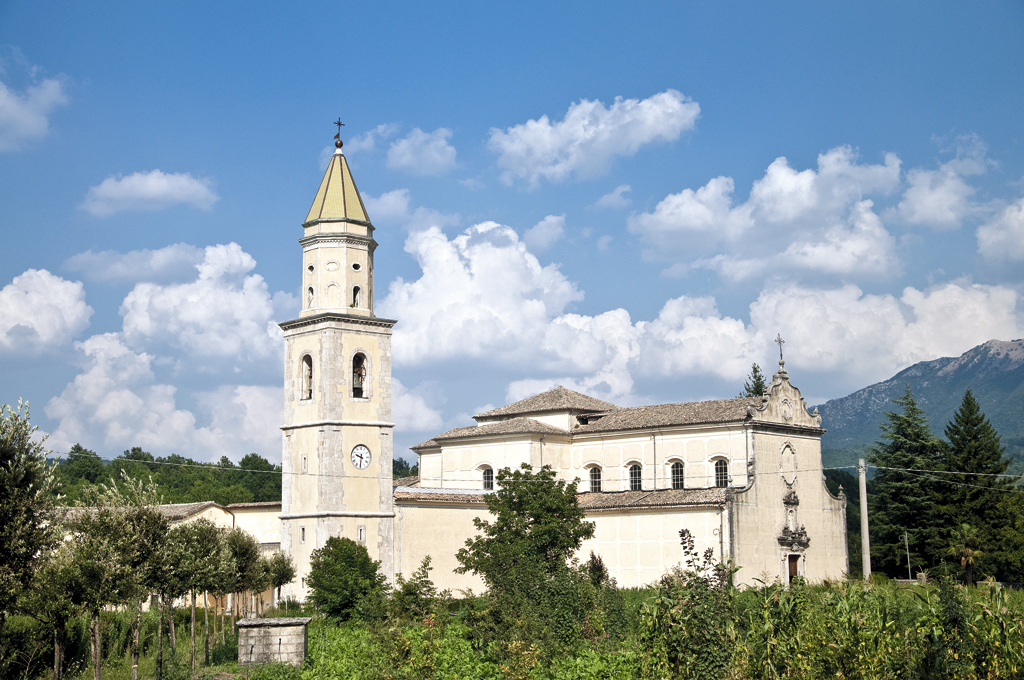 ဒိုနီရှိဆန်ဖရန်စစ္စကိုပြတိုက် - Folloni di Montella | Secret World Trip Planner