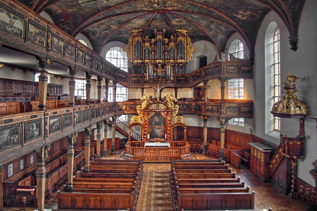 คริสตจักรทรินิตี้ - Speyer | Secret World Trip Planner