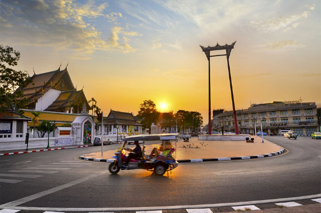 Die Riesenschaukel - Khet Phra Nakhon | Secret World Trip Planner
