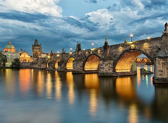 Ponte Carlo (Hầu hết Karluv) - Praga | Secret World Trip Planner