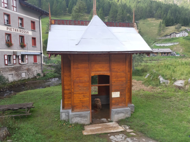 نافورة سانت أبولونيا - Via Statale del Passo Gavia | Secret World Trip Planner