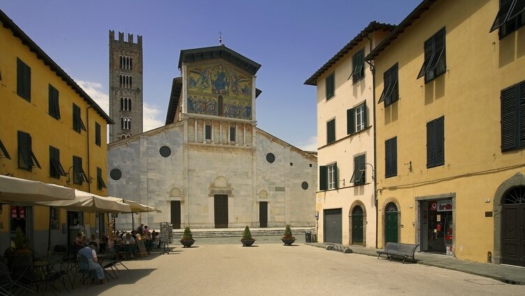 Lucca: La Basílica de San Frediano - Lucca | Secret World Trip Planner