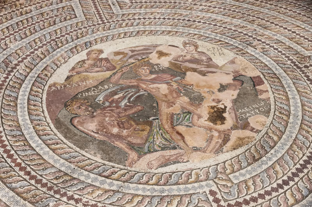 A páfusi mozaikok - Paphos | Secret World Trip Planner