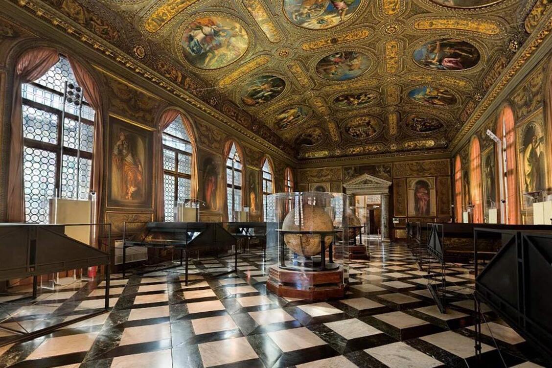 Biblioteca Marciana (fuldført i 1564) i Venedig - Venezia | Secret World Trip Planner