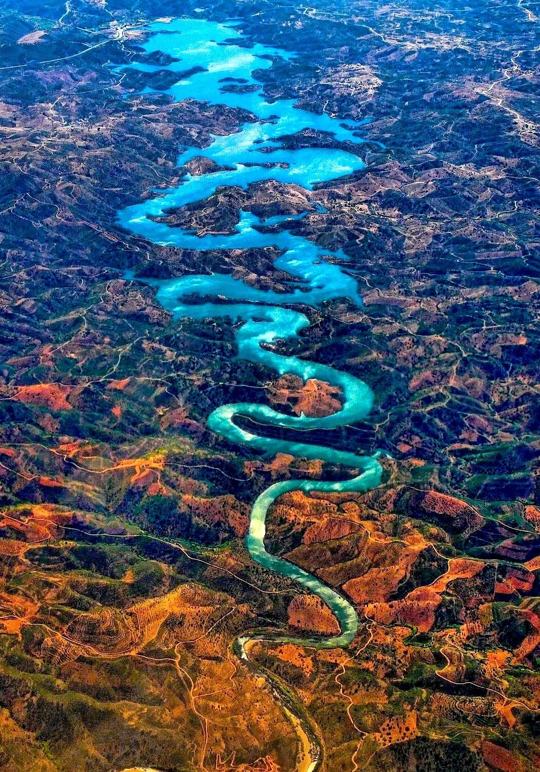 The “Blue Dragon River” a Wonder for the photograps - Albufeira da Barragem de | Secret World Trip Planner