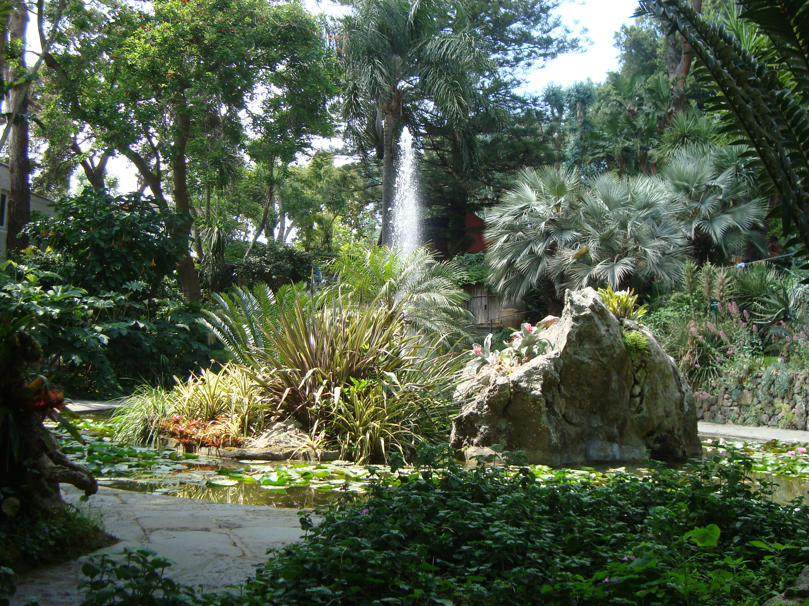 Ischia y los jardines de La Mortella - Forio | Secret World Trip Planner