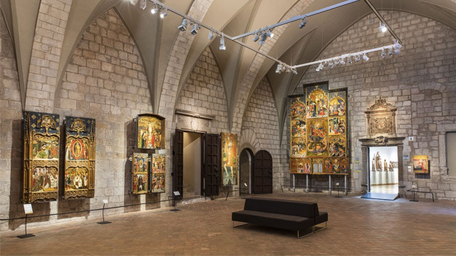 Museo de Arte de Girona. Un viaje a trav&eacute;s de siglos de arte catal&aacute;n - Girona | Secret World Trip Planner