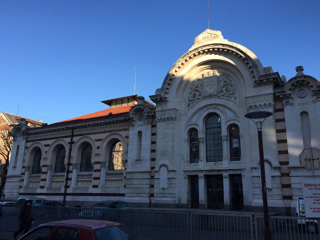 Mercado cubierto Tsentrali Hali: el corazón palpitante de Sofía - Sofia | Secret World Trip Planner