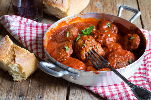 Albóndigas de sardinas - Ragusa | Secret World Trip Planner