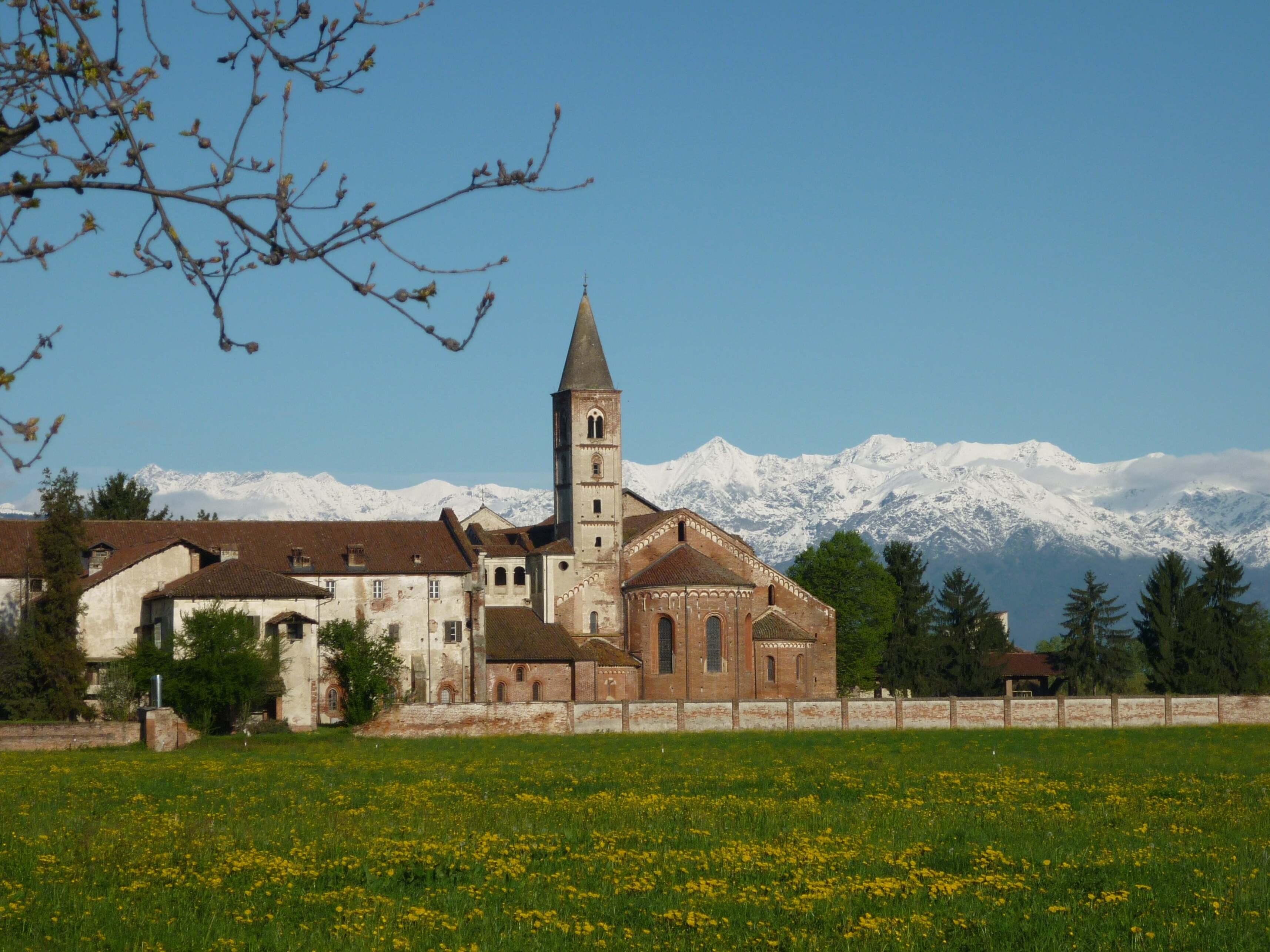 Abadía de Santa María de Staffarda - Staffarda | Secret World Trip Planner