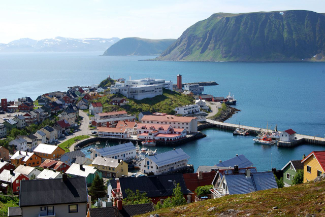 હોનિંગ્સવગ - Honningsvåg | Secret World Trip Planner