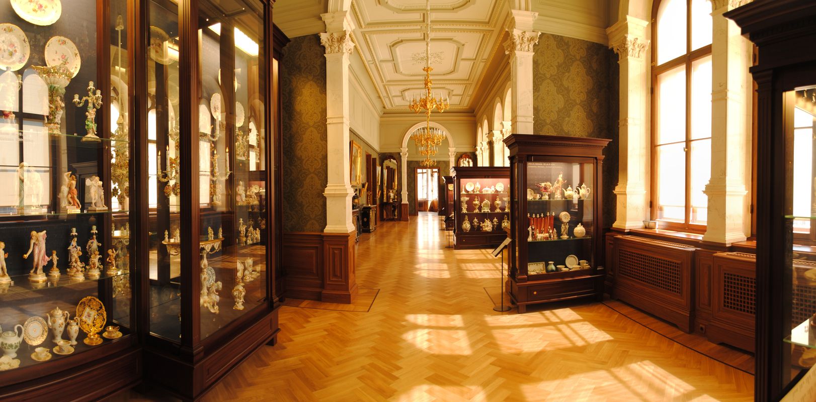 Museo de Arte RIGA BOURSE - R?ga | Secret World Trip Planner