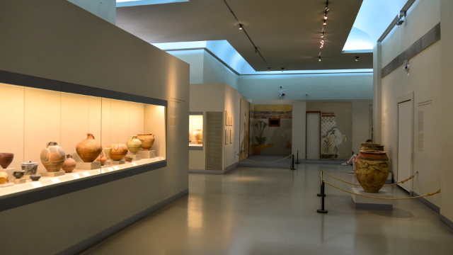Muuseum eelajalooline Thera - Fira | Secret World Trip Planner