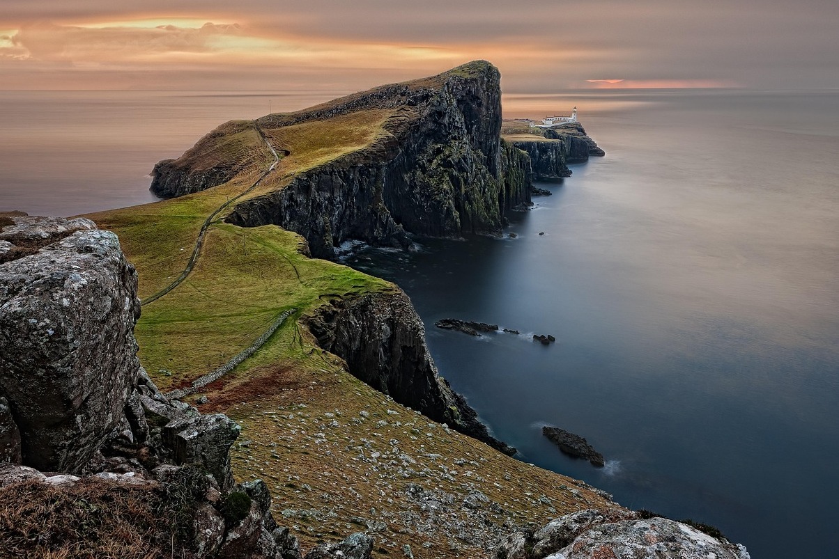 Skye and the Black and the Red Cuillin - Cuillin | Secret World Trip Planner