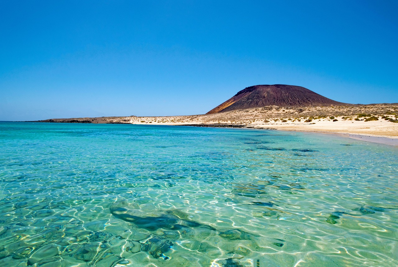 La Graciosa : una piccola perla  - 35540 | Secret World Trip Planner