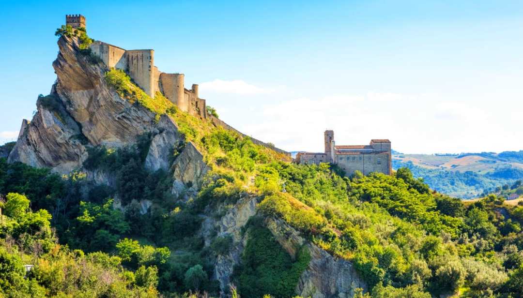 Abruzzo: Castle of Roccascalegna — Roccascalegna