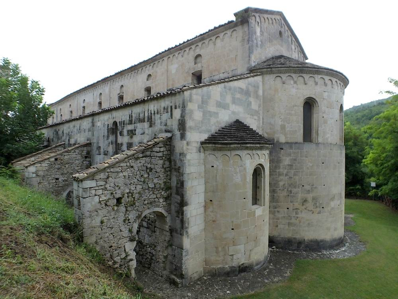 ابی سان Liberatore میں Maiella - Serramonacesca | Secret World Trip Planner