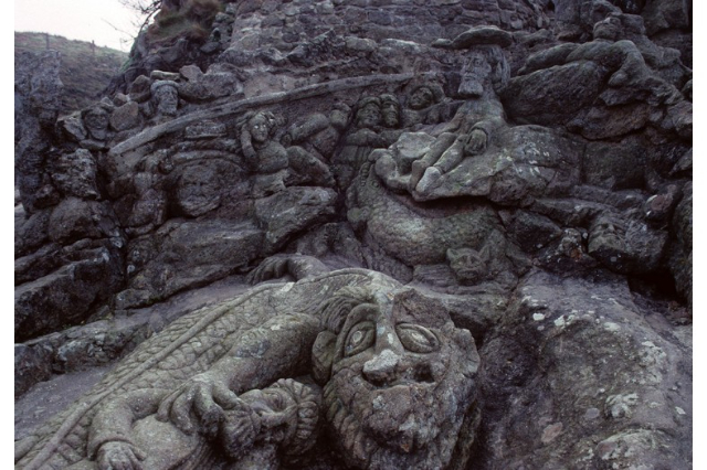 Skalne skulpture Abbeja Foureja - Saint-Malo | Secret World Trip Planner