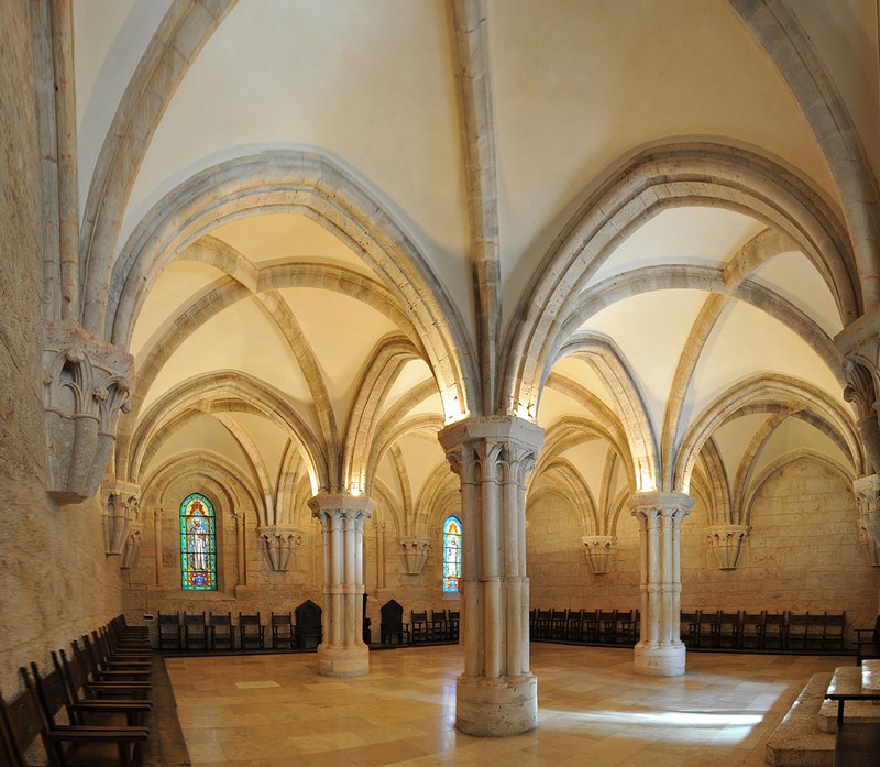 Casamari को Cistercian Abbey - Castelmassimo | Secret World Trip Planner