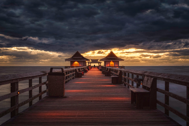 Napels Pier - Naples | Secret World Trip Planner