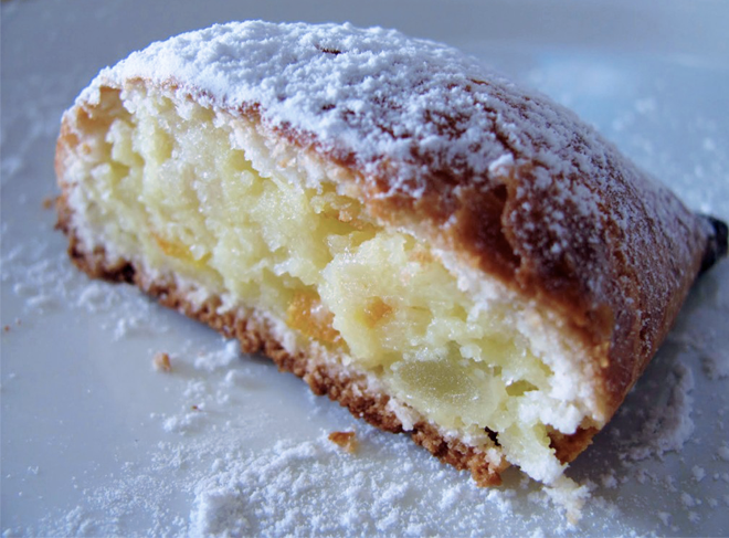 Antica Pasticceria Carraturo - Napoli | Secret World Trip Planner