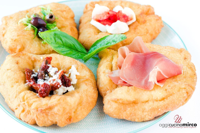 Pizza Fritta abruzzaise — Vasto