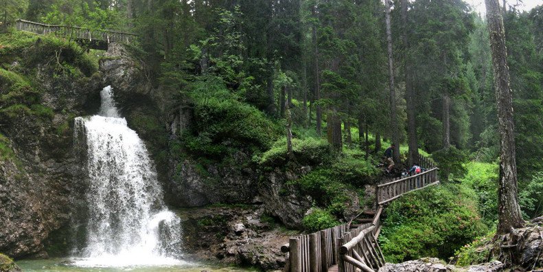 Водопади Валезинела - Madonna di Campiglio | Secret World Trip Planner