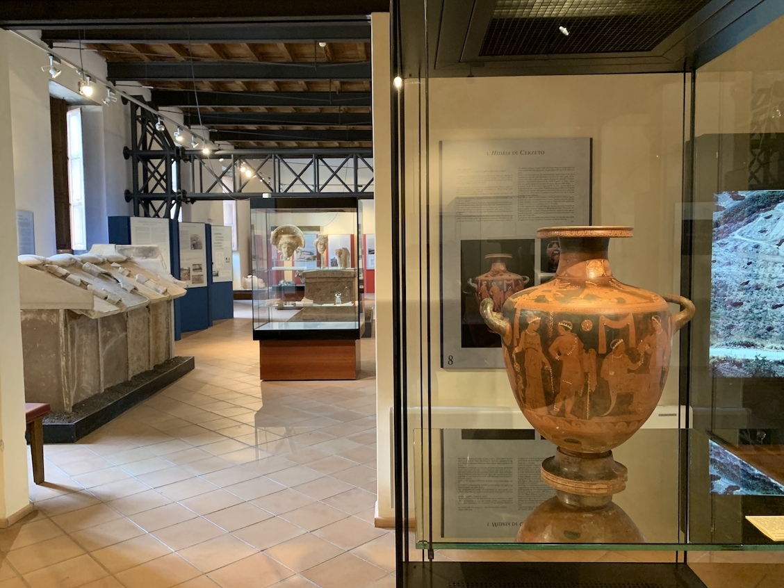 El Lametino y su Museo Arqueológico en Lamezia Terme - Lamezia Terme | Secret World Trip Planner