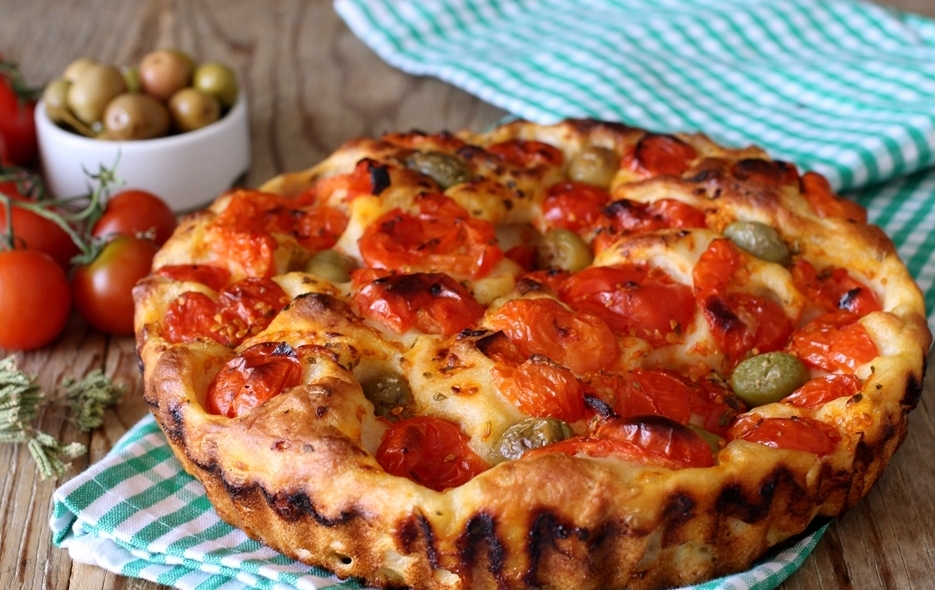 La Focaccia de Bari - Bari | Secret World Trip Planner