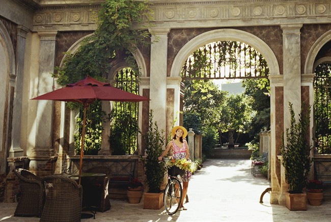 Palazzo Margherita i Francis Ford Coppola - Bernalda | Secret World Trip Planner