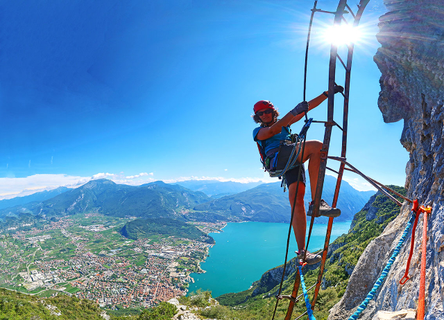 ザ・フレンドシップ・フェラータ - Riva del Garda | Secret World Trip Planner