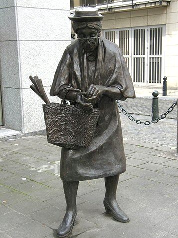 మేడం - Bruxelles | Secret World Trip Planner