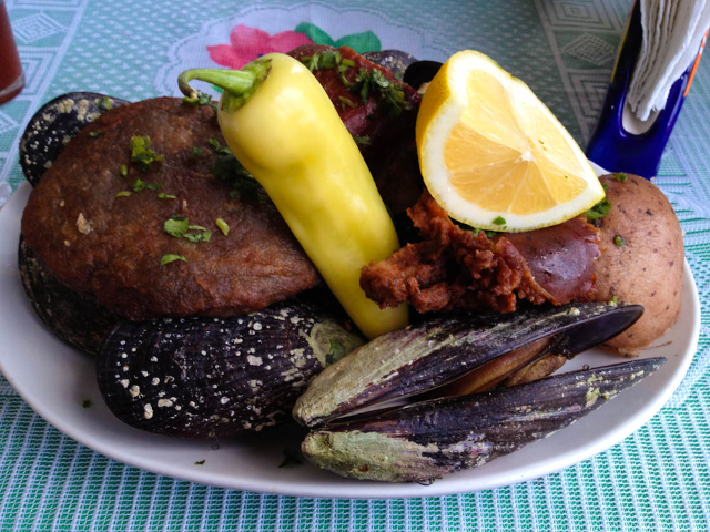 Le Curanto - Punta Arenas | Secret World Trip Planner