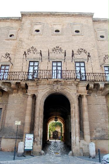 Palazzo Imperiali (obecnie Palazzo Filotico) - Manduria | Secret World Trip Planner