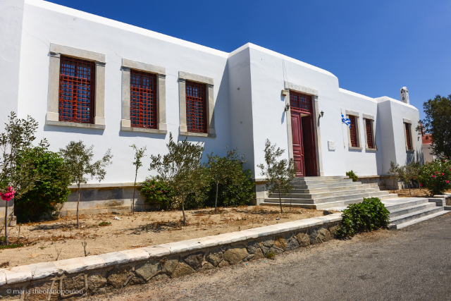 Mikonas arheoloģiskais muzejs - Mikonos | Secret World Trip Planner