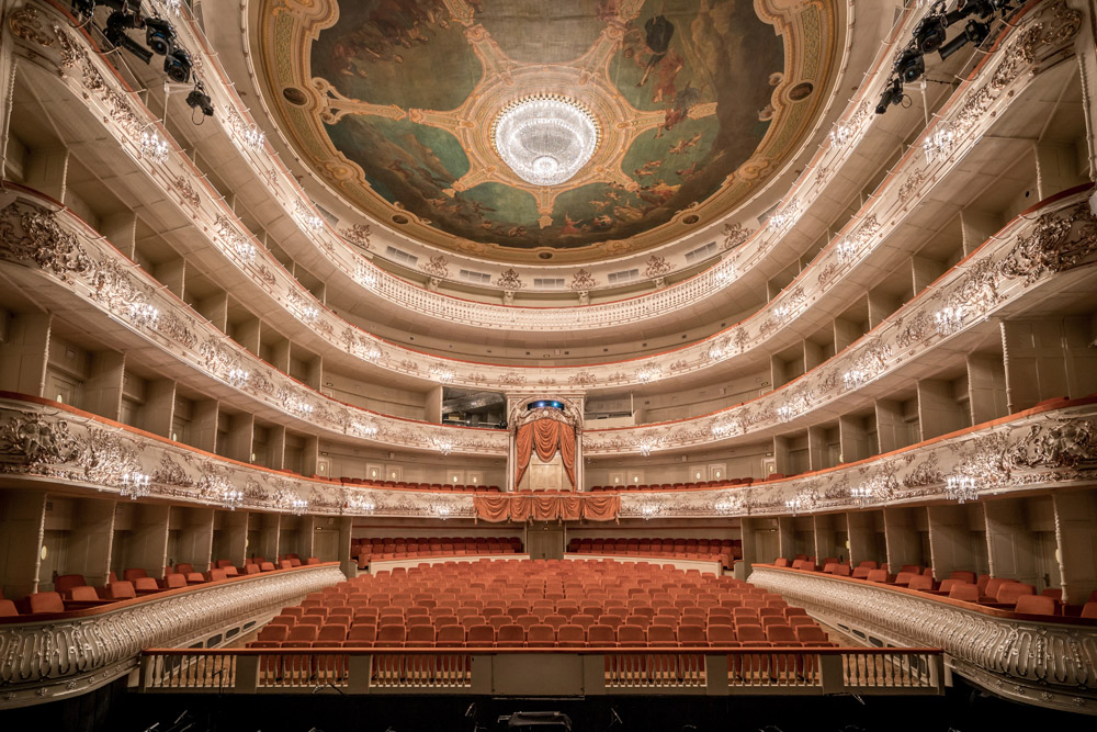 Teatr Michajłowski - Sankt-Peterburg | Secret World Trip Planner