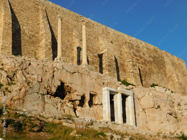 Choregiczny pomnik Thrasyllosa - Athina | Secret World Trip Planner