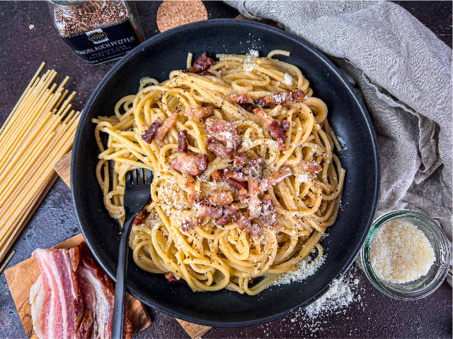 L'origine de la Carbonara : Un conte de deux villes - Napoli | Secret World Trip Planner