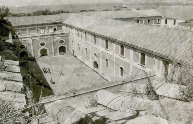 Palatul Mascabruno - Portici | Secret World Trip Planner