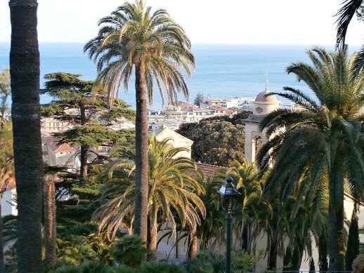 Karaliene Elena Dārzi - Sanremo | Secret World Trip Planner
