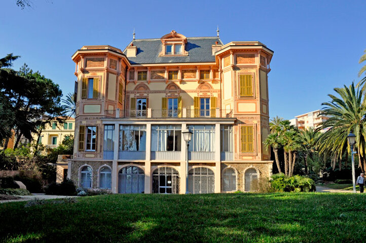 Sanremo ແລະການຊຸມນຸມຈຳ  - Sanremo | Secret World Trip Planner