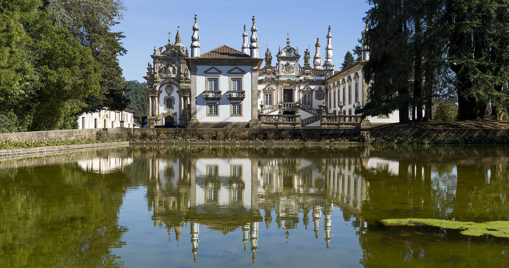 El arquitecto Nasoni y el palacio barroco Mateus - Vila Real | Secret World Trip Planner