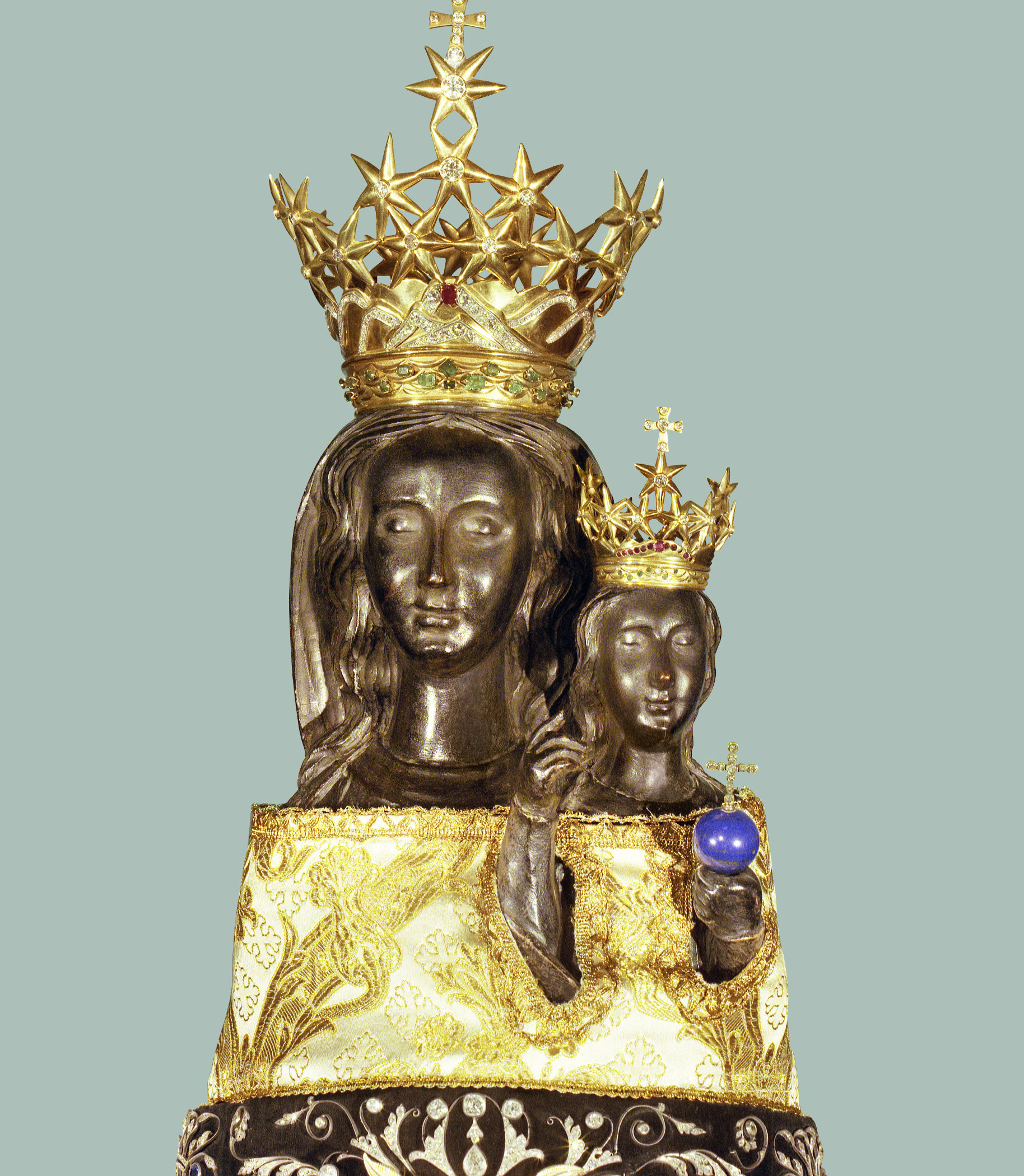 Muqaddas Loreto / Uyi Qora Madonna - Loreto | Secret World Trip Planner